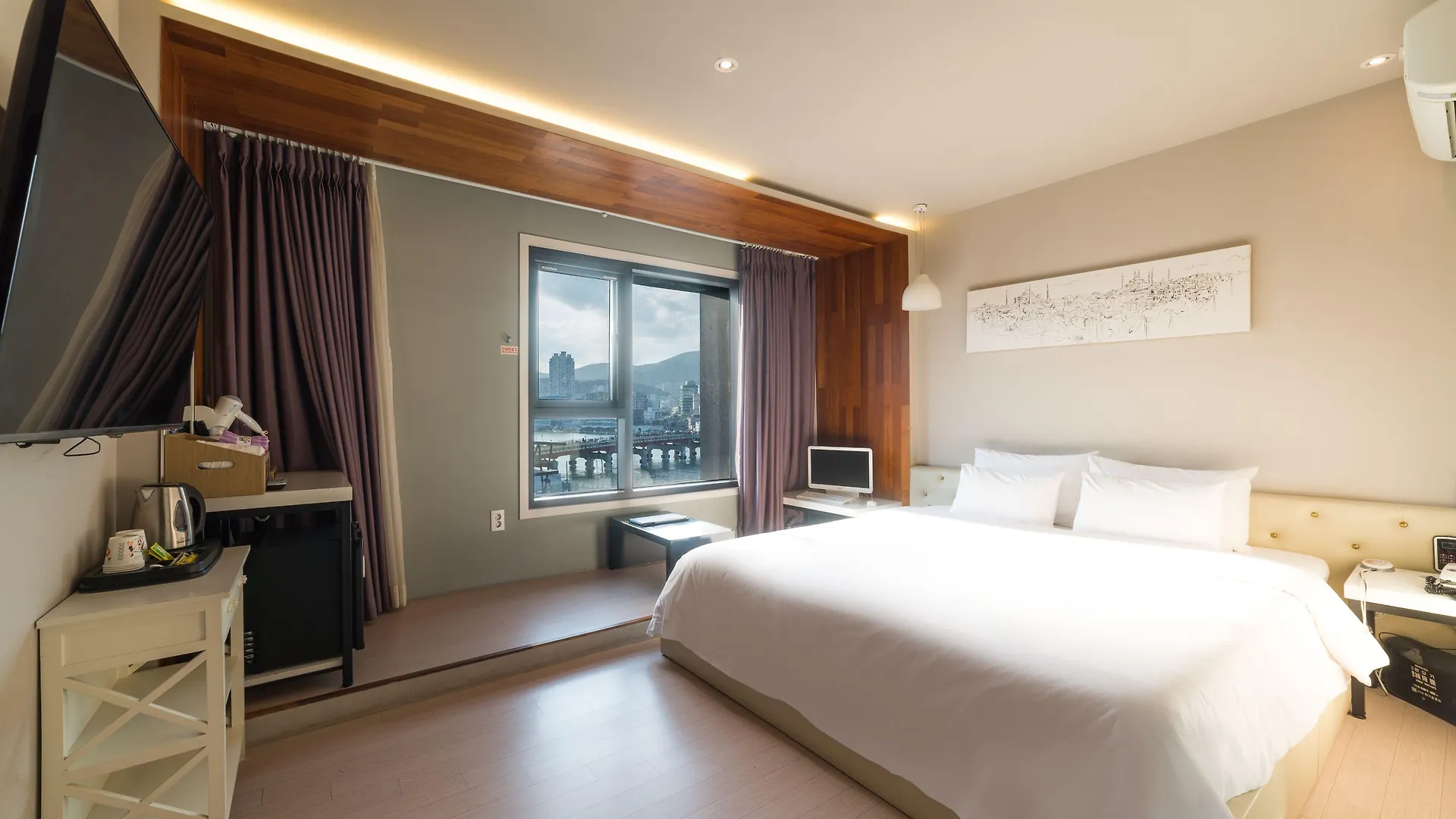 בוסאן Hotel Bridge מוטל