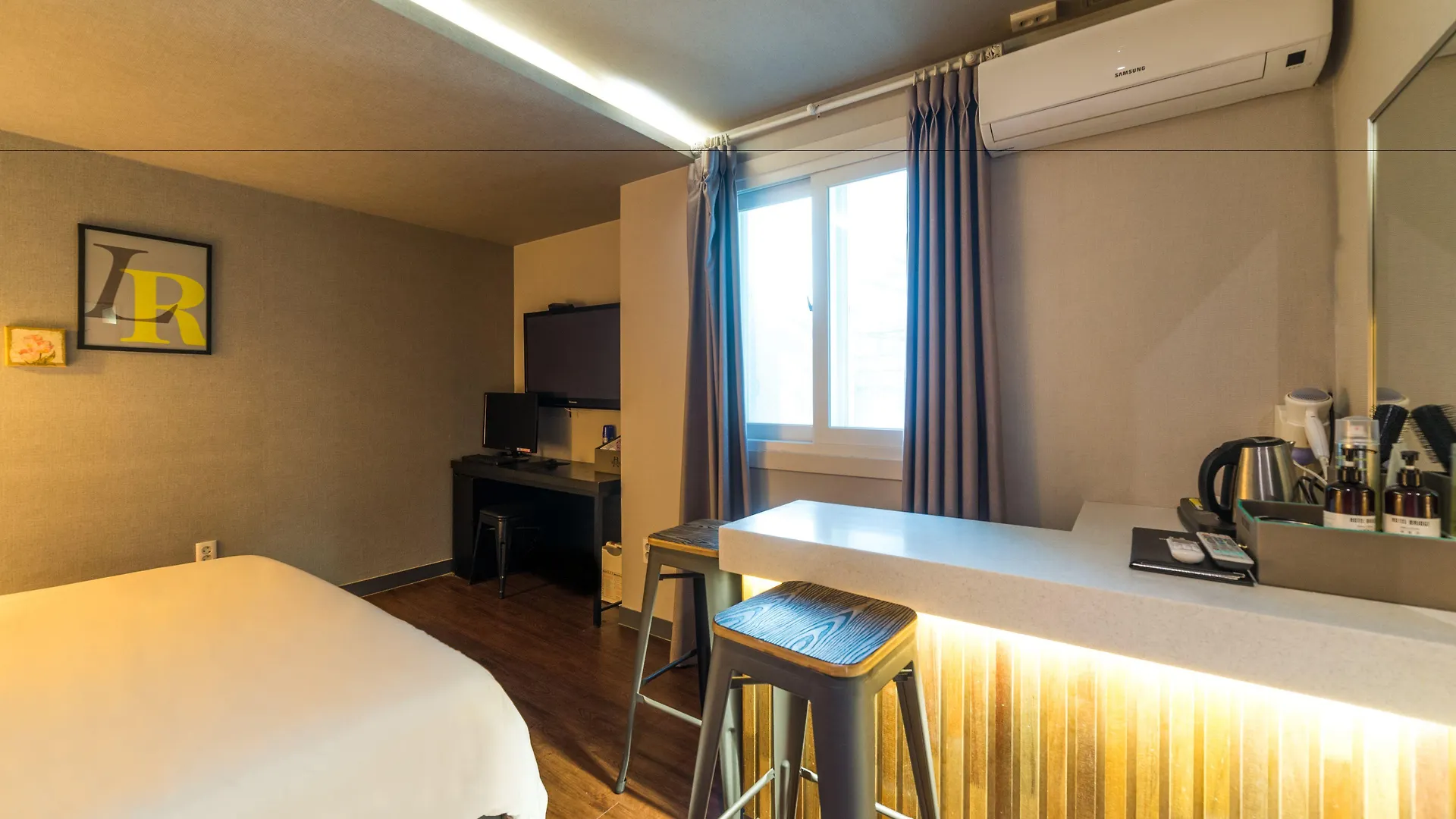 Hotel Bridge Busan Motel