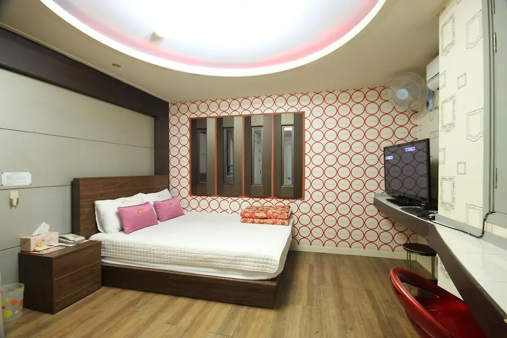 Hotel Bridge Busan 0*,