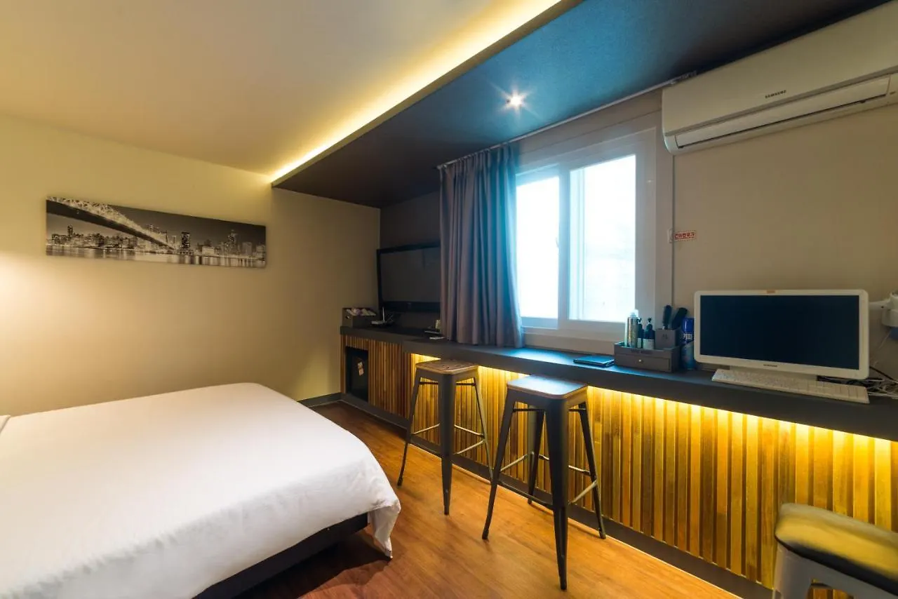 Hotel Bridge Busan Motel