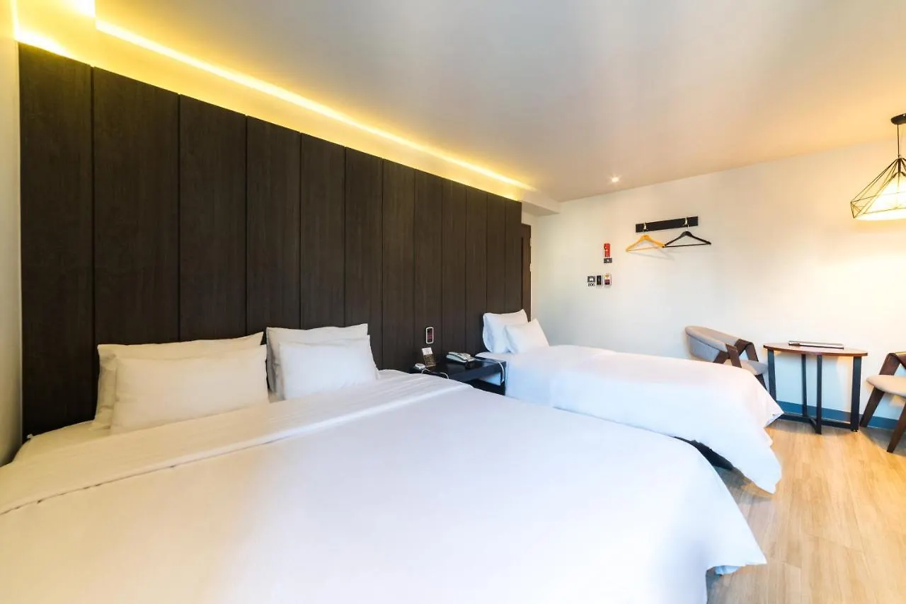 Hotel Bridge Busan 0*,