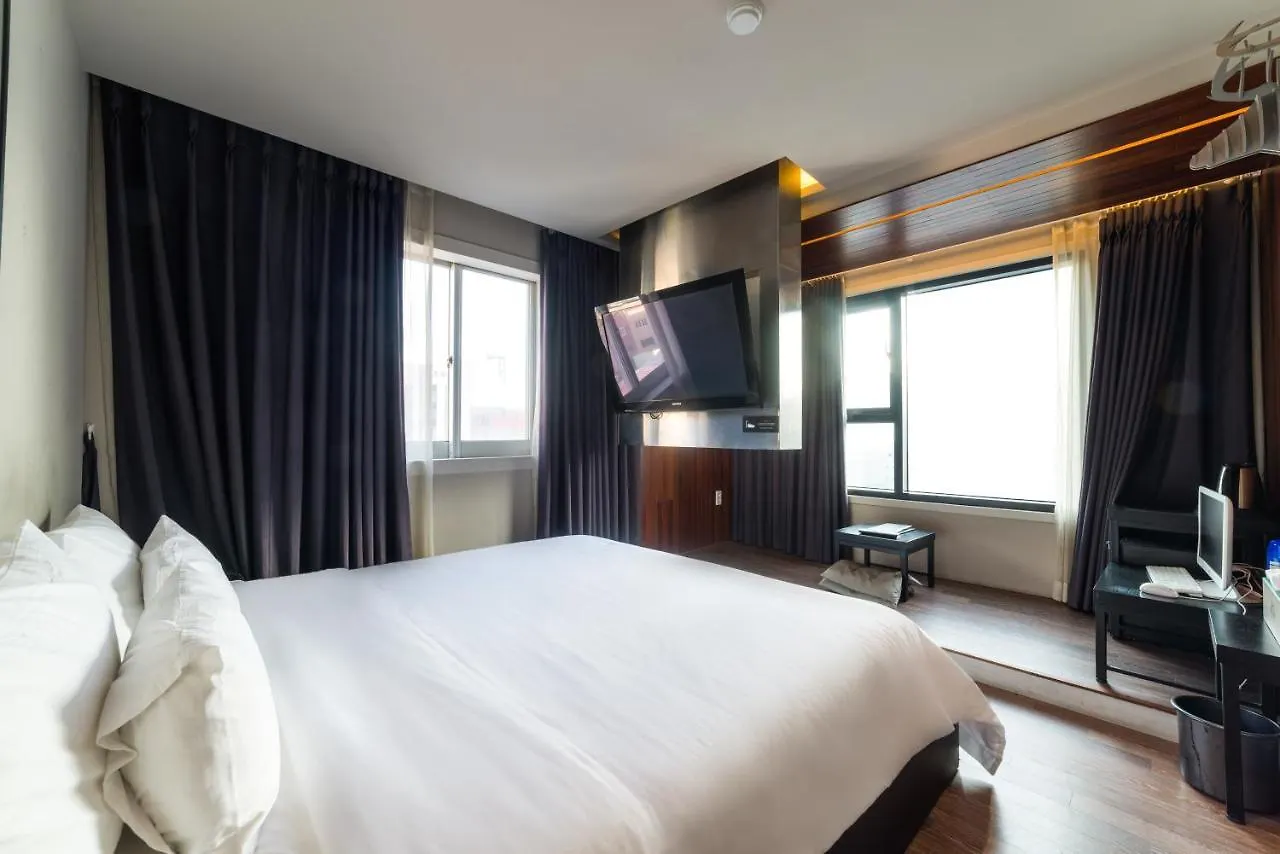 Hotel Bridge Pusan 0*,