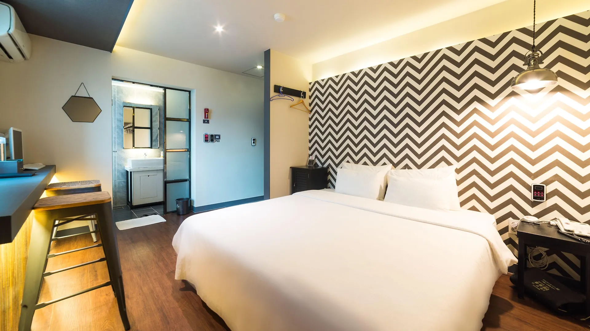 Hotel Bridge Busan Motel